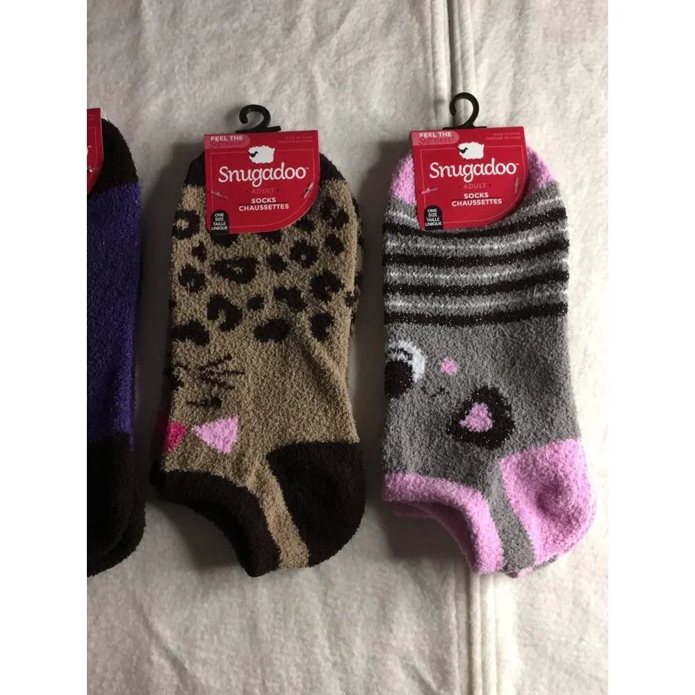 B15 Bundle Of 4 New Women’s Fleece Animal Prints Dog/Cat/Panda Socks One Size